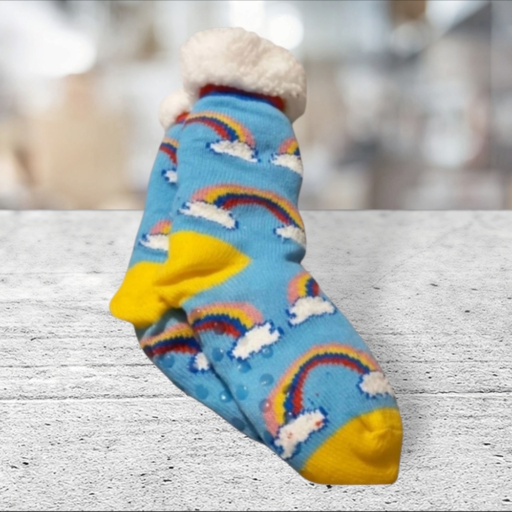 NWT Sherpa socks for kids
